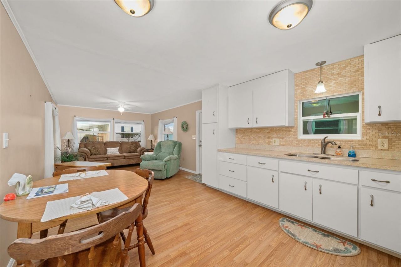 18 Gary Avenue, Lake Placid, FL 33852 Photo