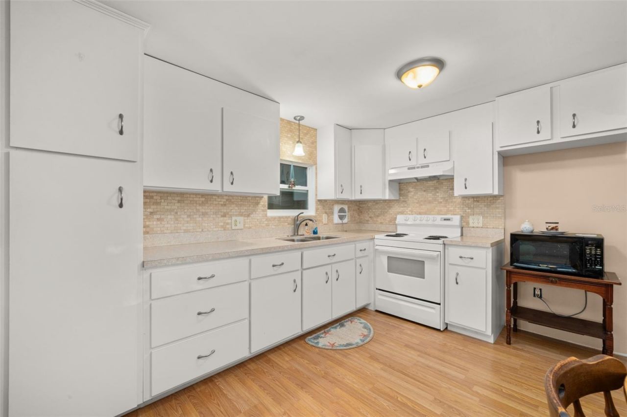 18 Gary Avenue, Lake Placid, FL 33852 Photo