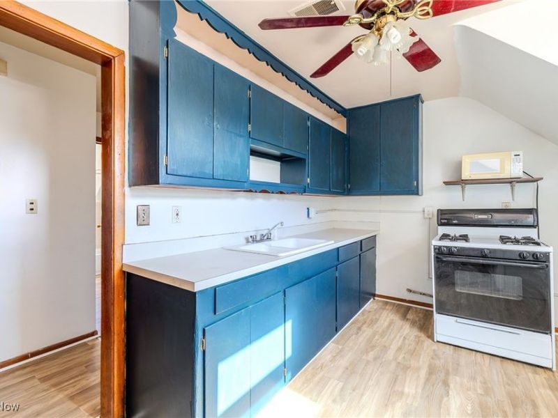 3492 W 56th Street, Cleveland, OH 44102 Photo 25