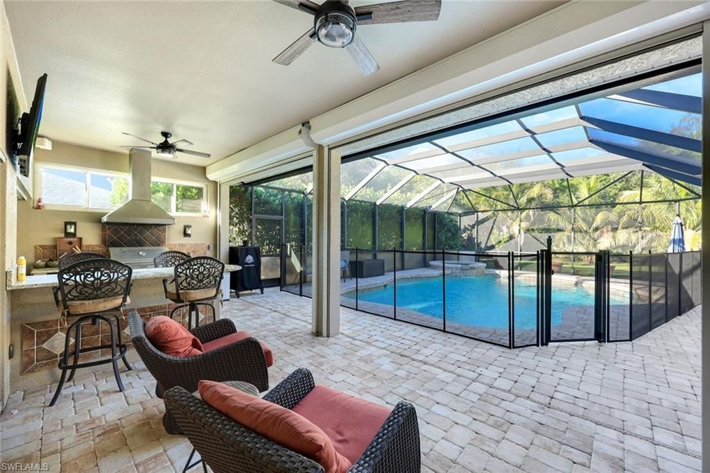 7500 Woodland Bend Cir, Fort Myers, FL 33912 Photo