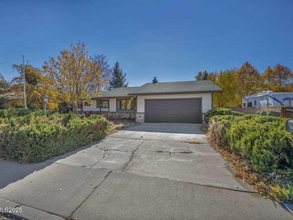 1670 Belarra Drive, Minden, NV 89423