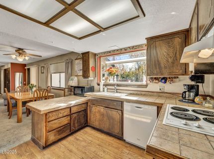 1670 Belarra Drive, Minden, NV 89423 Photo