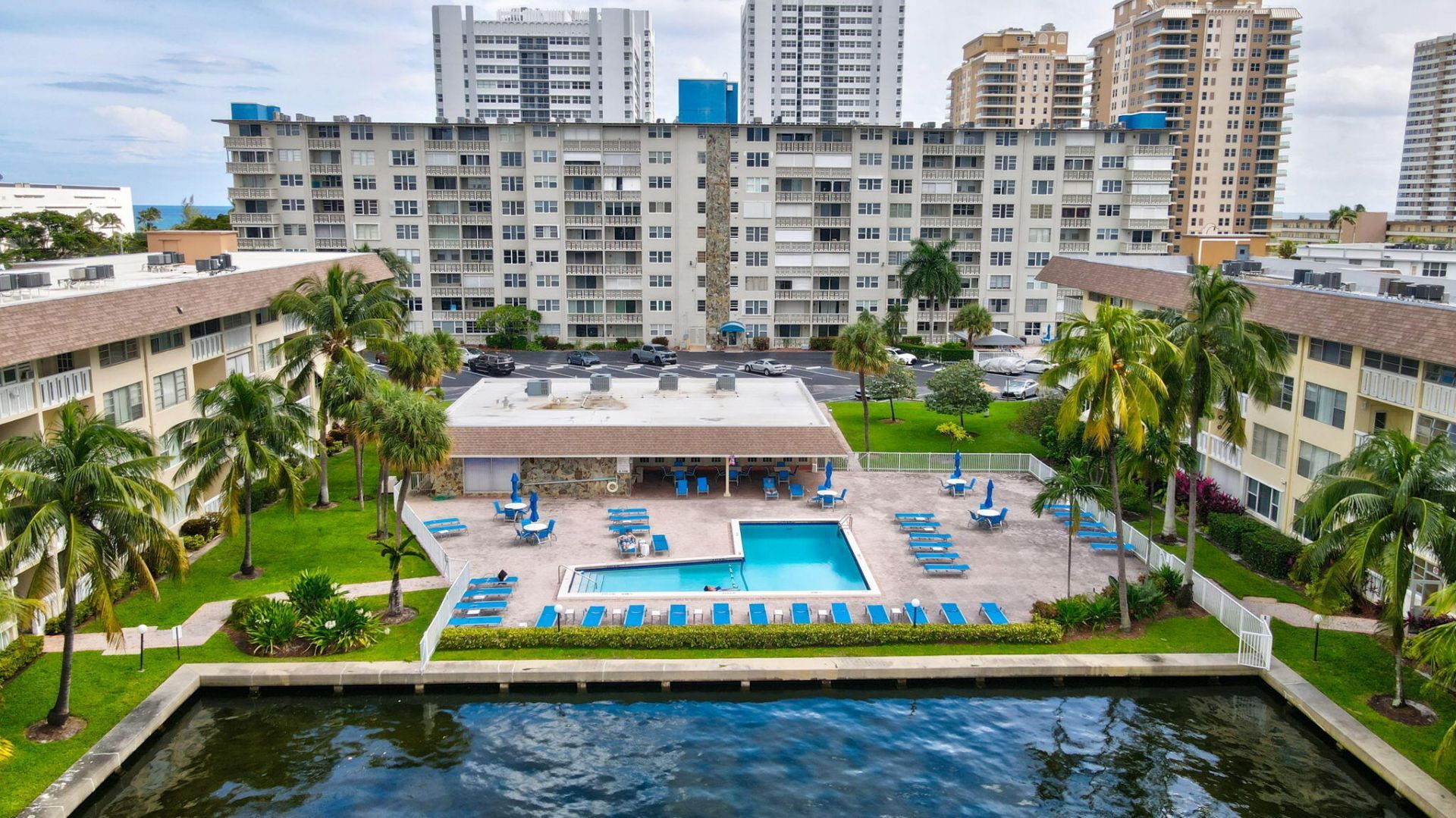 1891 S Ocean Drive, Unit 202, Hallandale Beach, FL 33009 Photo