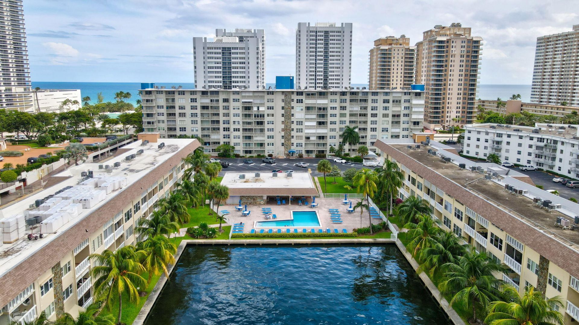 1891 S Ocean Drive, Unit 202, Hallandale Beach, FL 33009 Photo