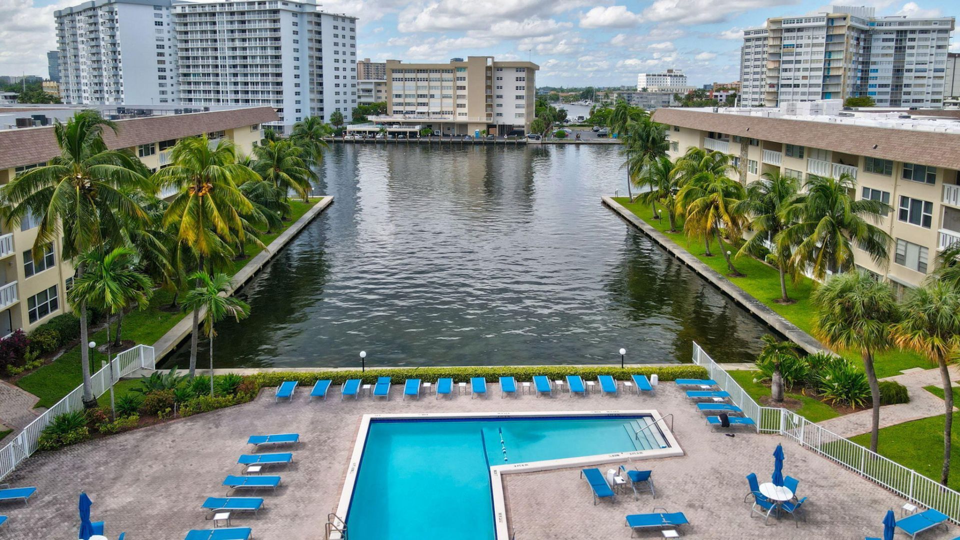 1891 S Ocean Drive, Unit 202, Hallandale Beach, FL 33009 Photo