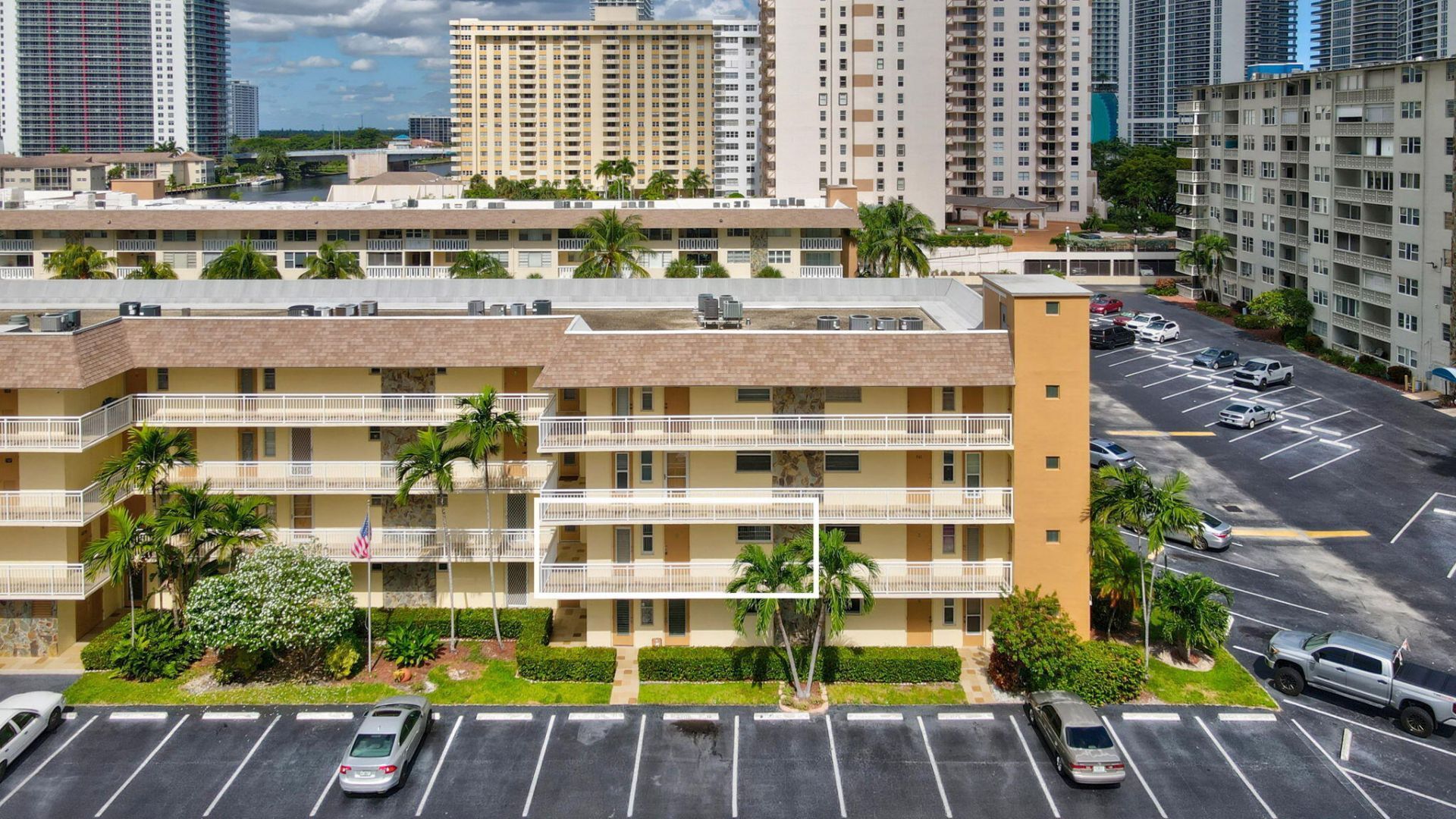 1891 S Ocean Drive, Unit 202, Hallandale Beach, FL 33009 Photo