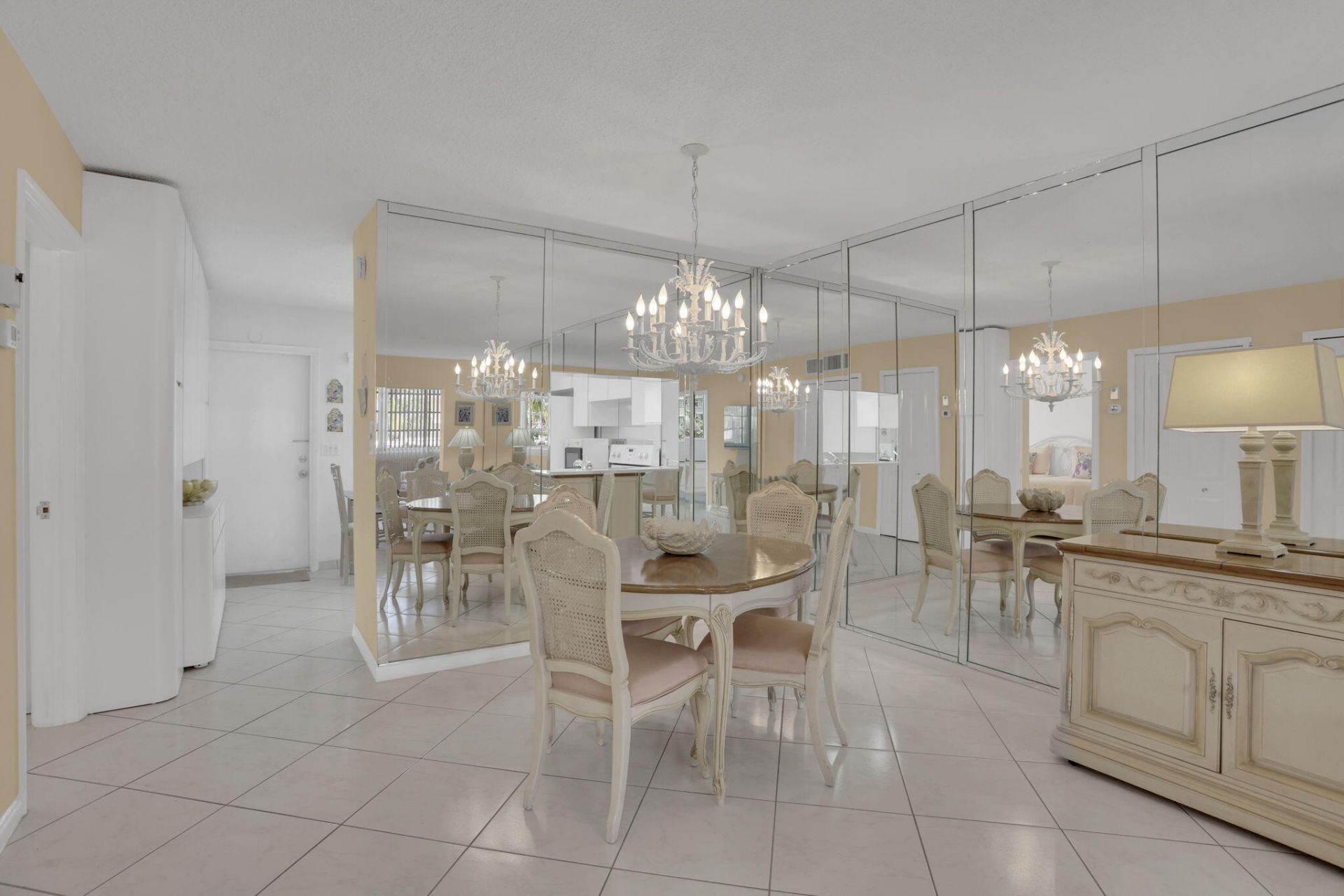 1891 S Ocean Drive, Unit 202, Hallandale Beach, FL 33009 Photo