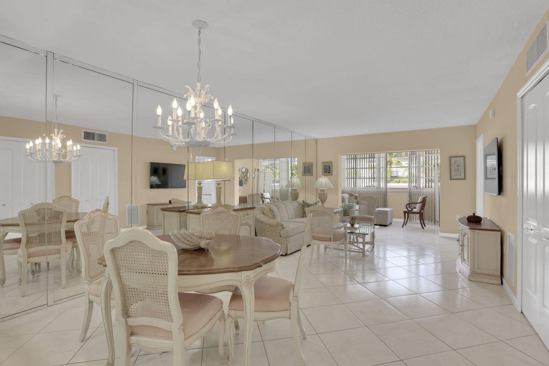 1891 S Ocean Drive, Unit 202, Hallandale Beach, FL 33009 Photo