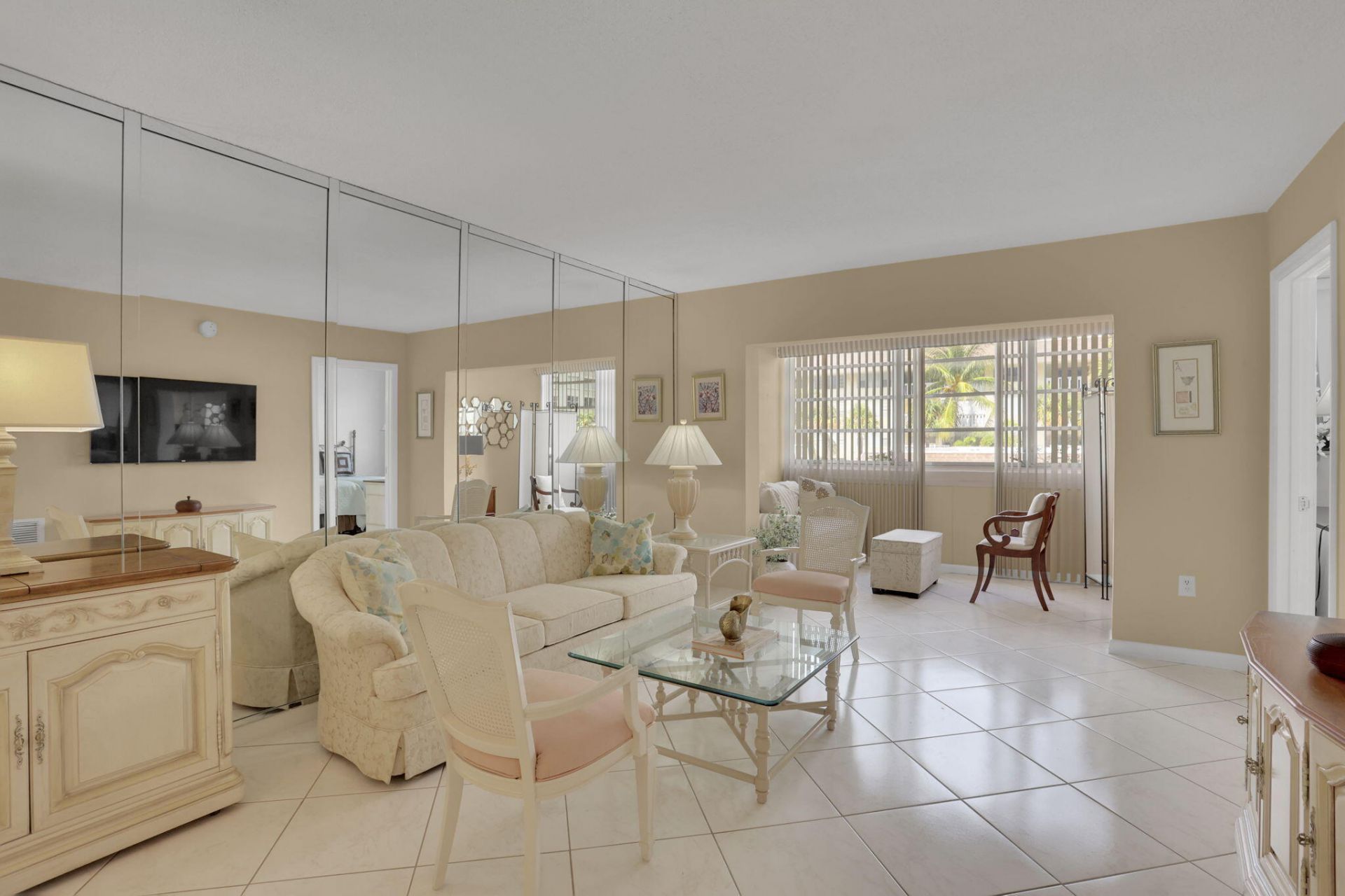 1891 S Ocean Drive, Unit 202, Hallandale Beach, FL 33009 Photo