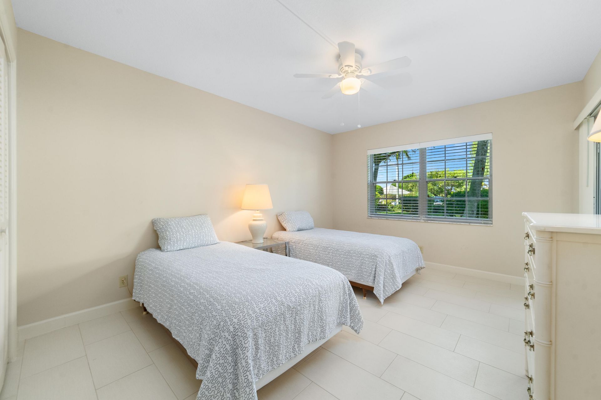 1170 Sugar Sands Boulevard, Unit 407, Singer Island, FL 33404 Photo