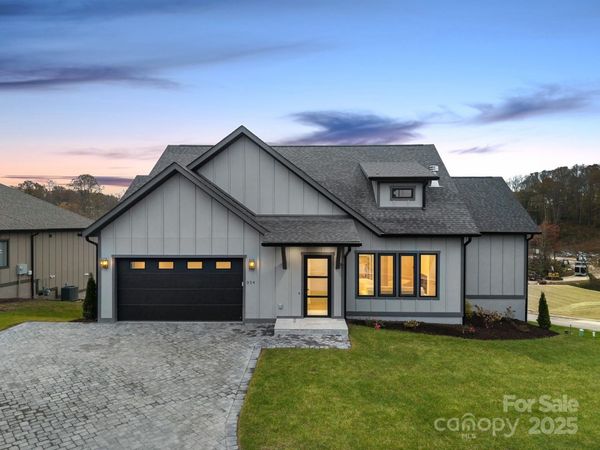 324 Avery Trail Drive, Unit 26, Arden, NC 28704