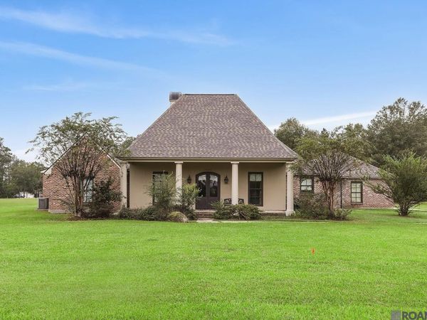 28927 Nottoway Drive, Livingston, LA 70754