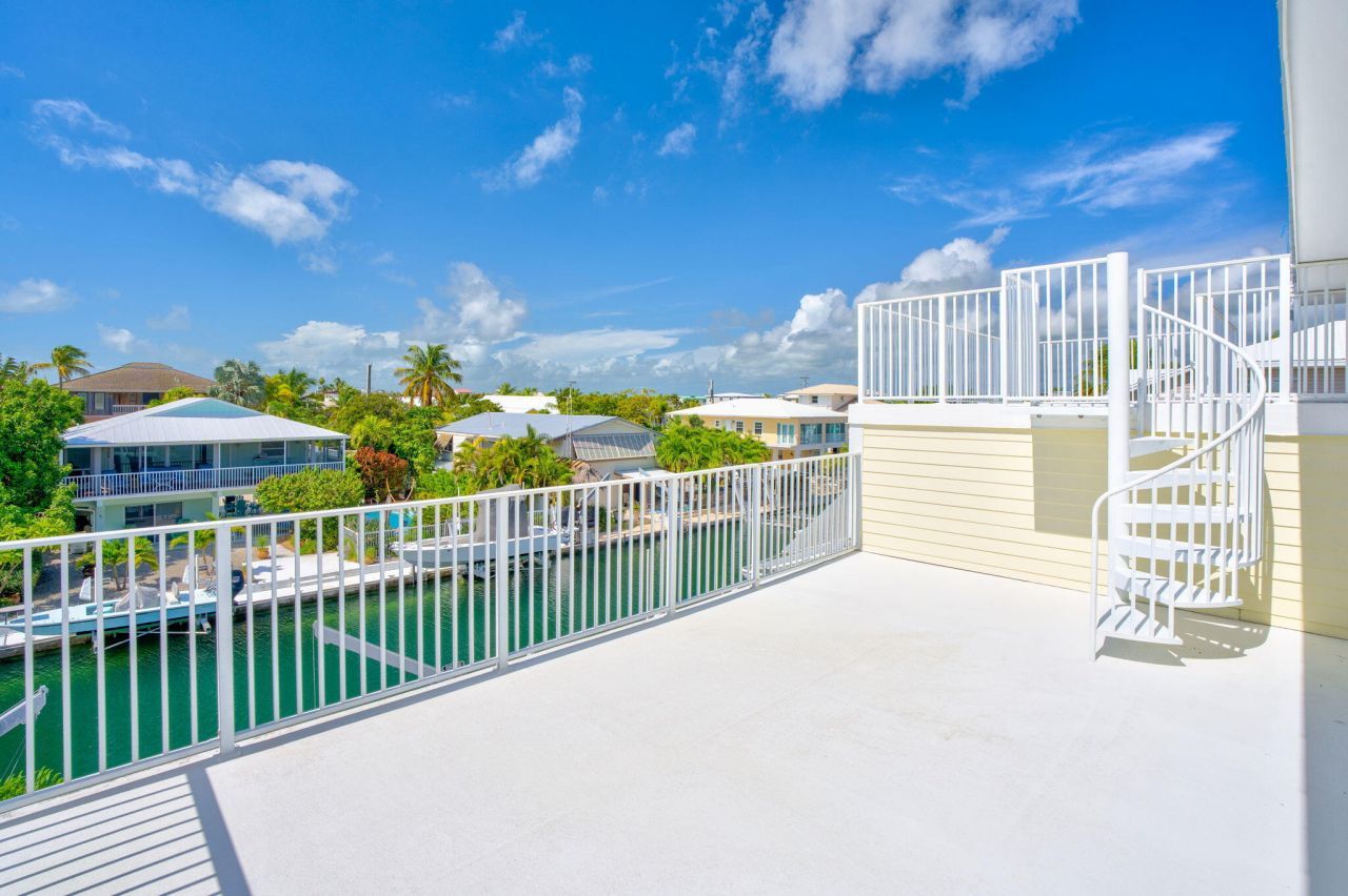 948 Gulf Drive, Summerland Key, FL 33042 Photo