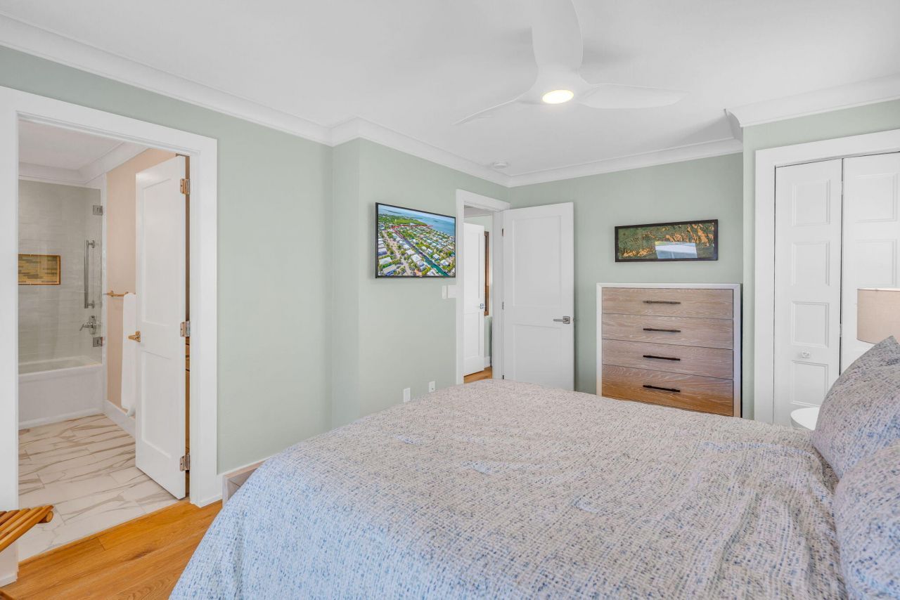 948 Gulf Drive, Summerland Key, FL 33042 Photo