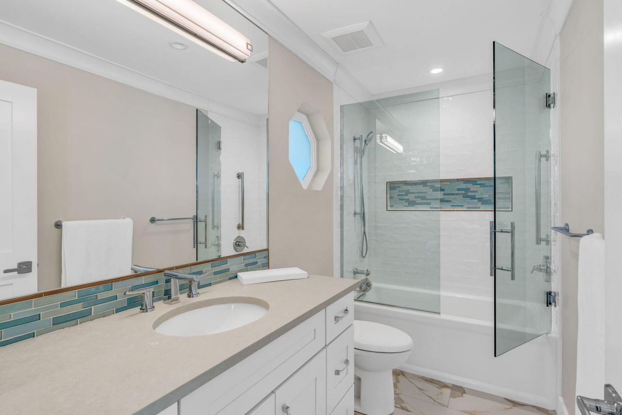 948 Gulf Drive, Summerland Key, FL 33042 Photo