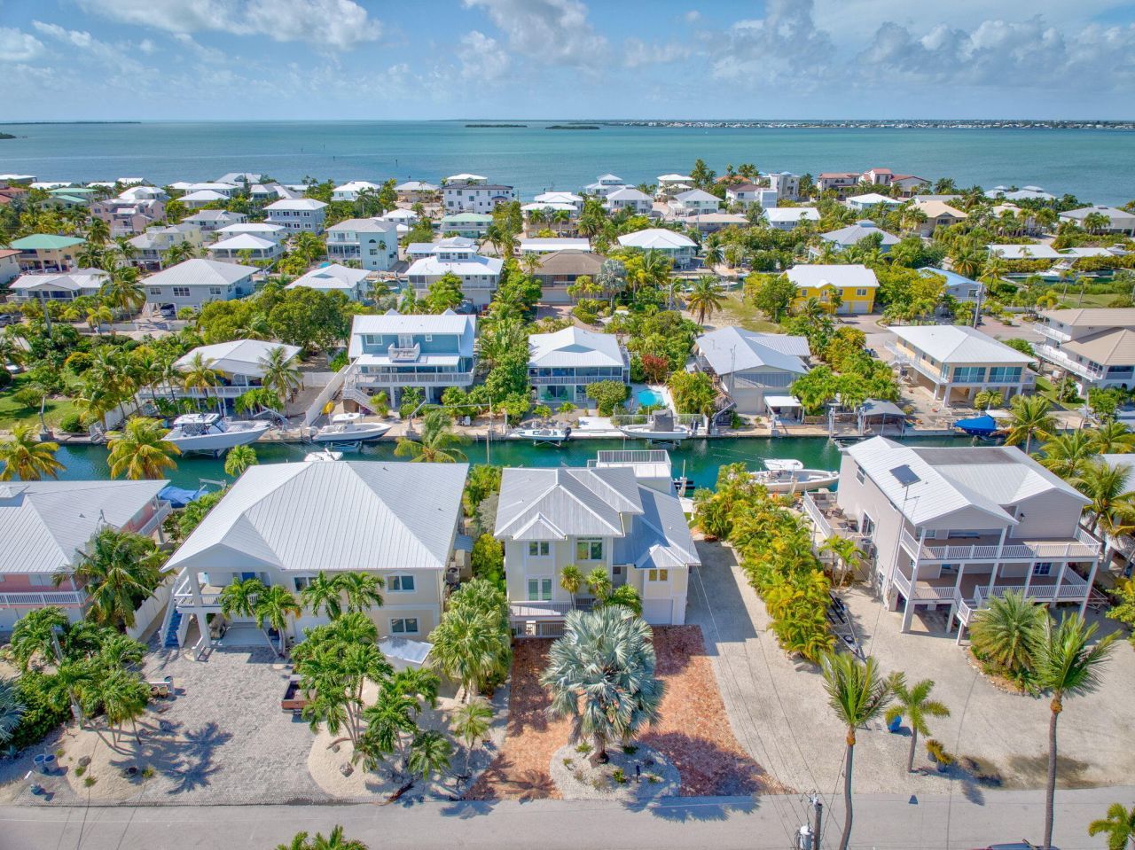 948 Gulf Drive, Summerland Key, FL 33042 Photo