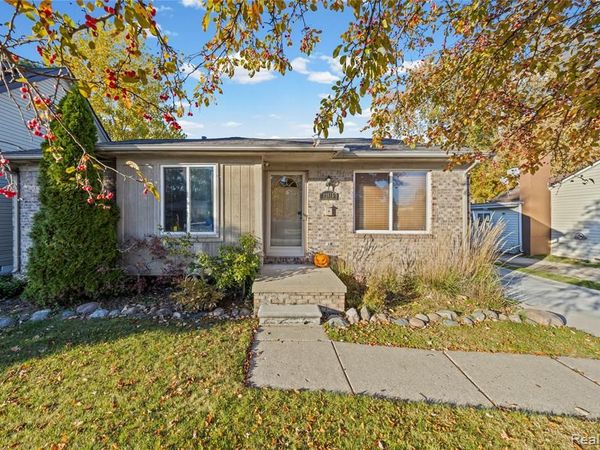 22815 Furton Street, St. Clair Shores, MI 48082