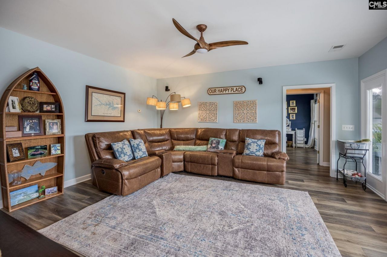 315 Old Landing Court Photo 38