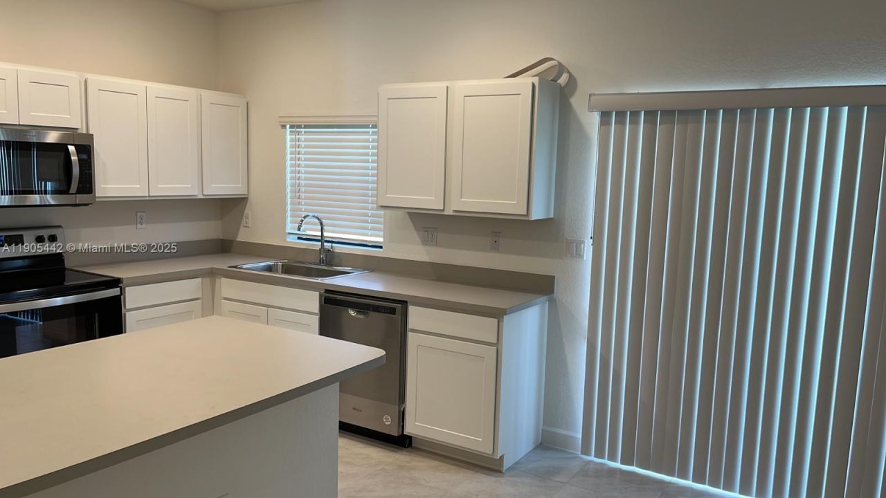 606 SW 12 St, Homestead, FL 33034 Photo