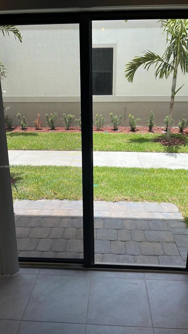 606 SW 12 St, Homestead, FL 33034 Photo