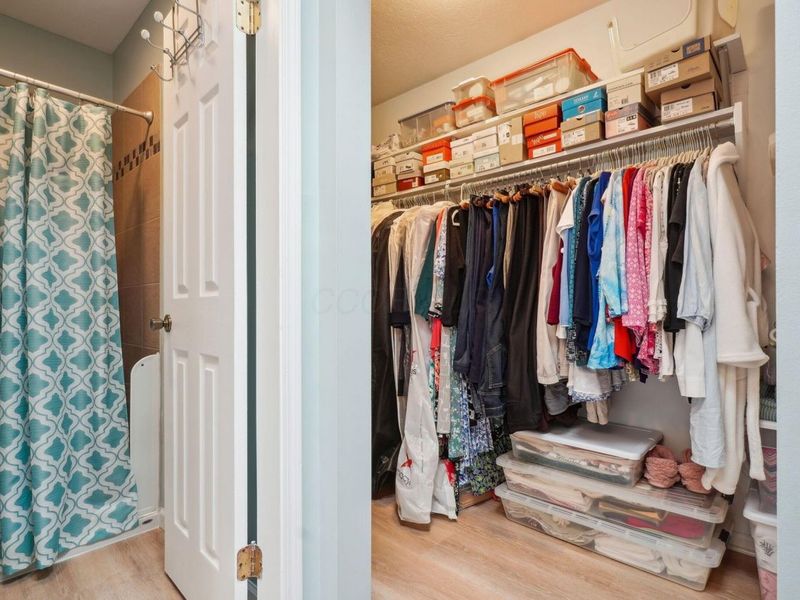 2713 Woodland Village Drive, Unit 6, Columbus, OH 43231 Photo 30