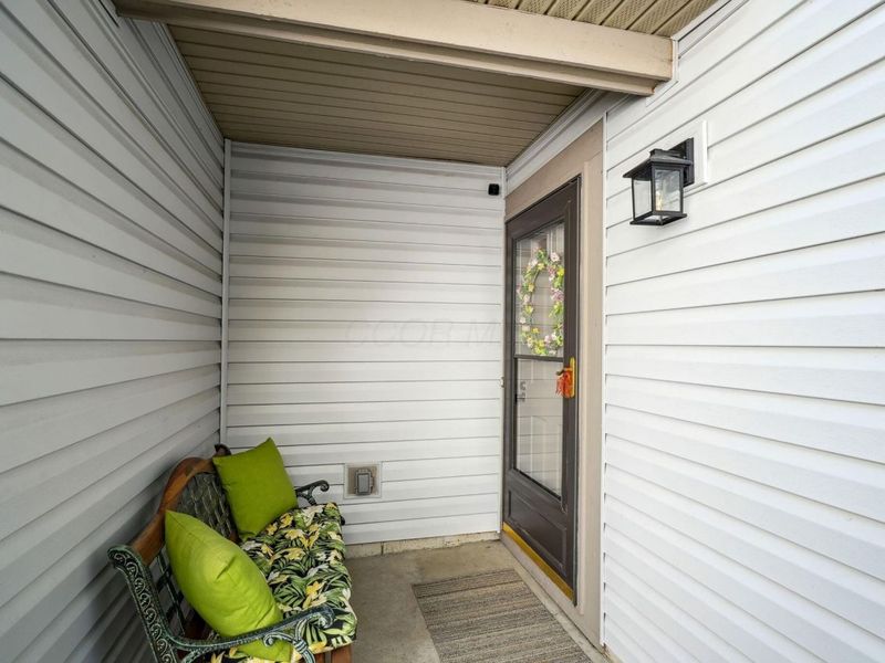 2713 Woodland Village Drive, Unit 6, Columbus, OH 43231 Photo 32