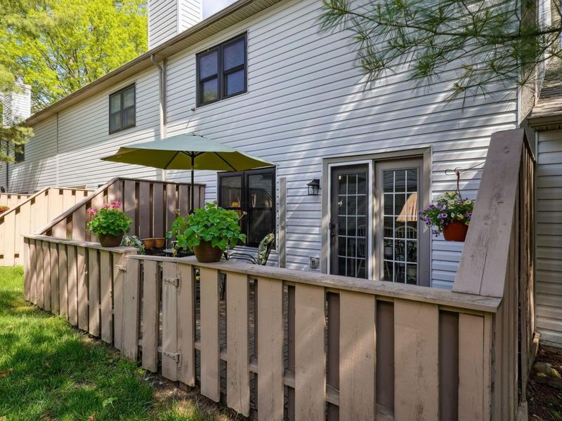 2713 Woodland Village Drive, Unit 6, Columbus, OH 43231 Photo 36