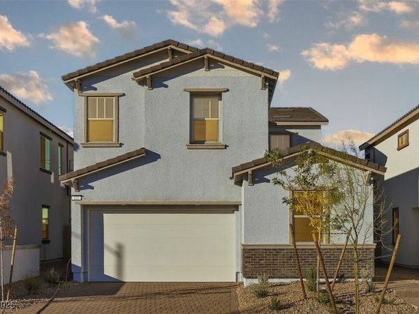 121 Tardando Avenue, Henderson, NV 89015