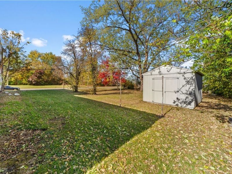 2851 Oakwood Avenue, Lorain, OH 44055 Photo 10