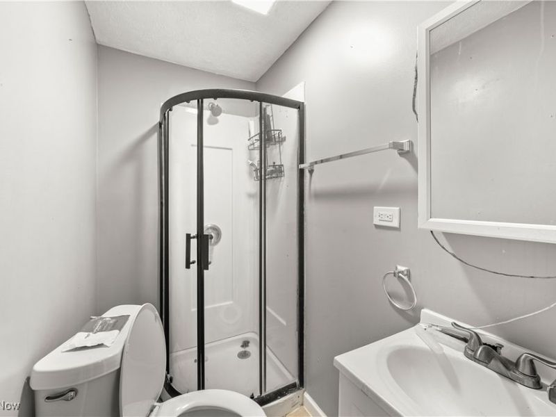 2851 Oakwood Avenue, Lorain, OH 44055 Photo 6