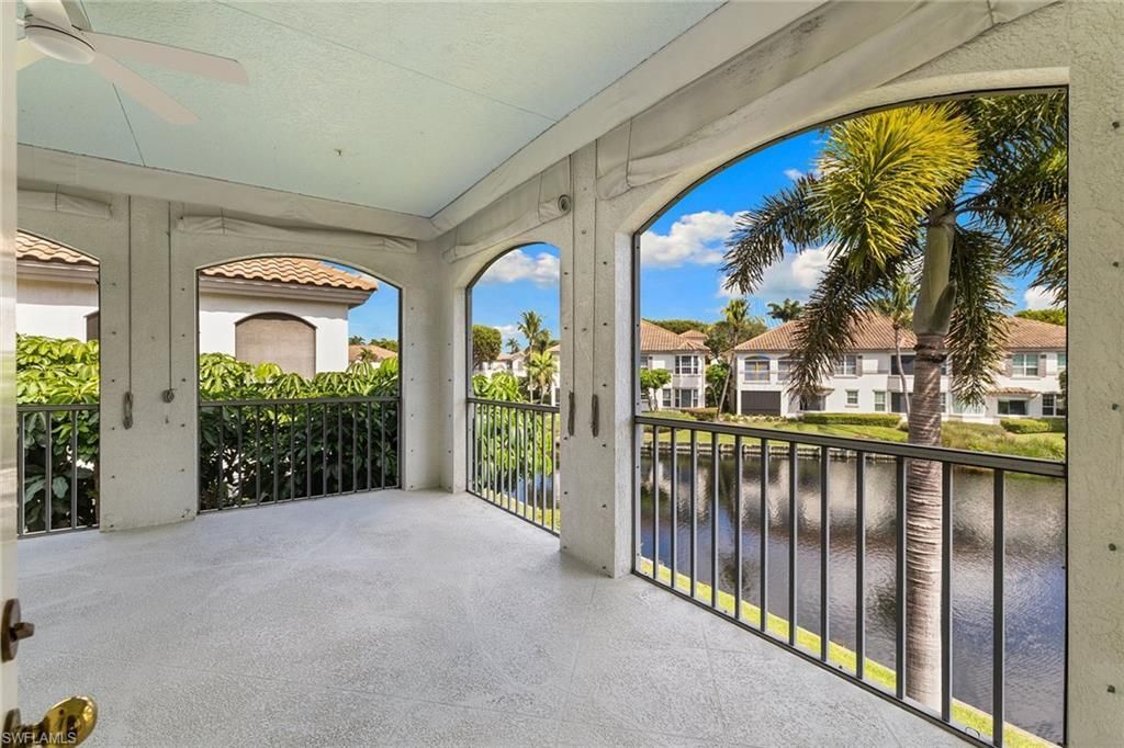 156 Colonade Cir, Unit 1107, Naples, FL 34103 Photo