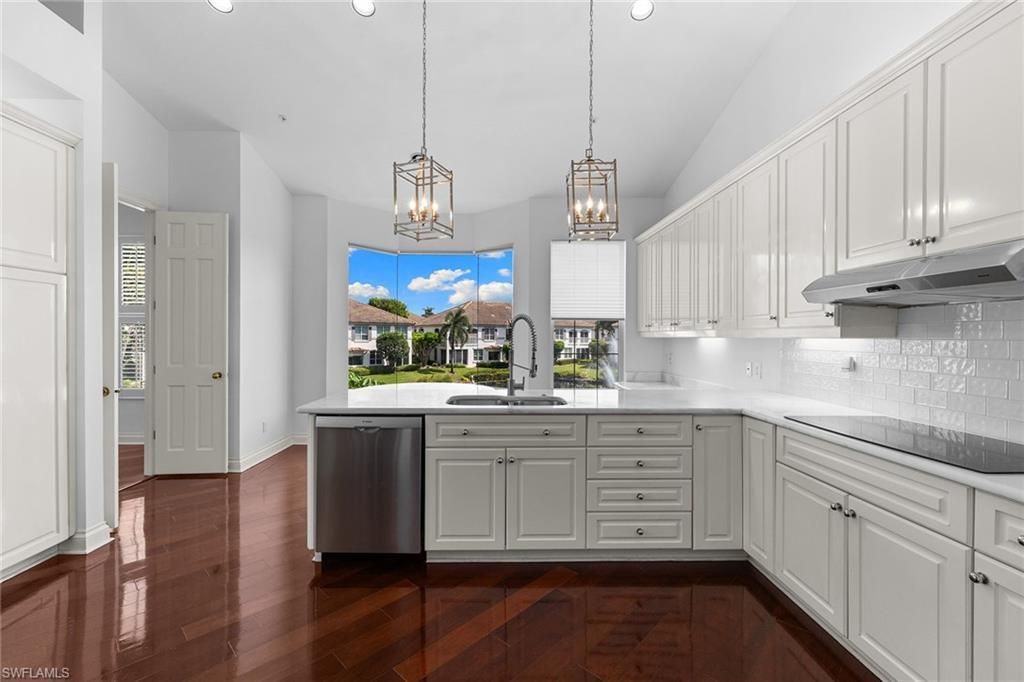 156 Colonade Cir, Unit 1107, Naples, FL 34103 Photo