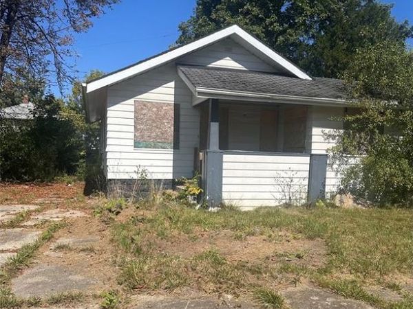 2410 Sloan Street, Flint, MI 48504