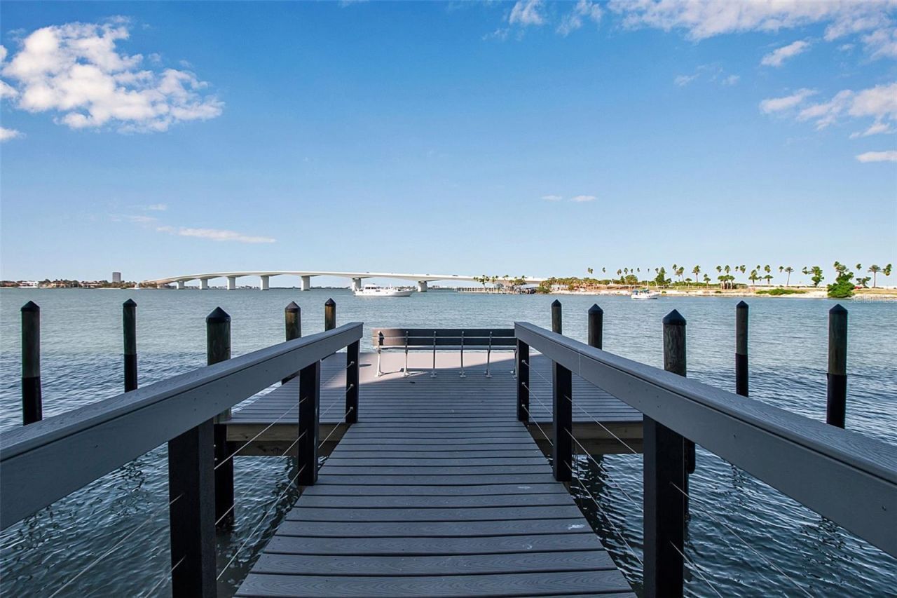 226 Golden Gate Point, Unit 21, Sarasota, FL 34236 Photo
