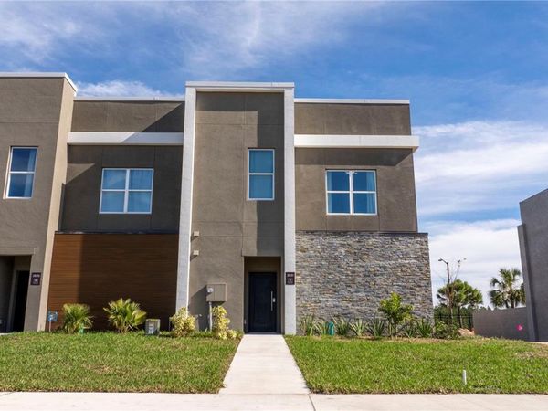 9066 HAYMAN LANE, KISSIMMEE, FL 34747