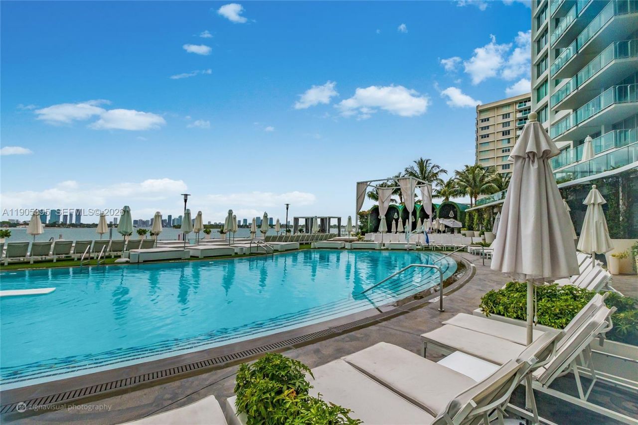 1100 West Ave, Unit 1004, Miami Beach, FL 33139 Photo