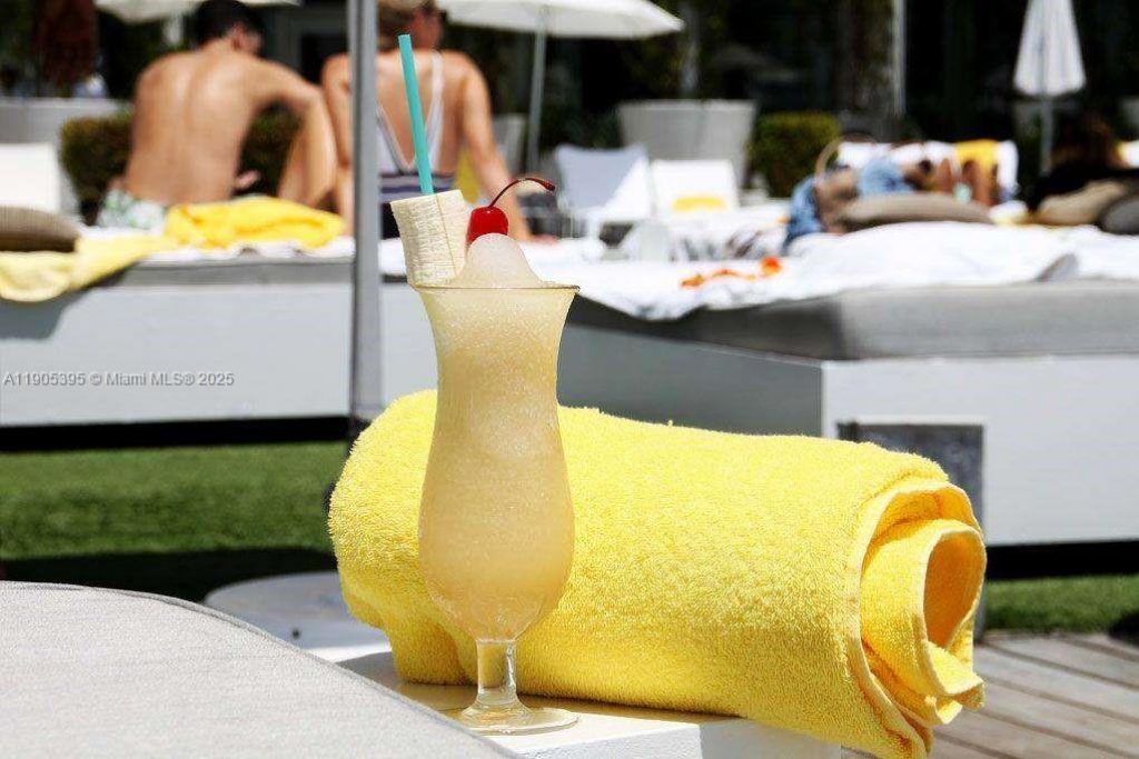 1100 West Ave, Unit 1004, Miami Beach, FL 33139 Photo