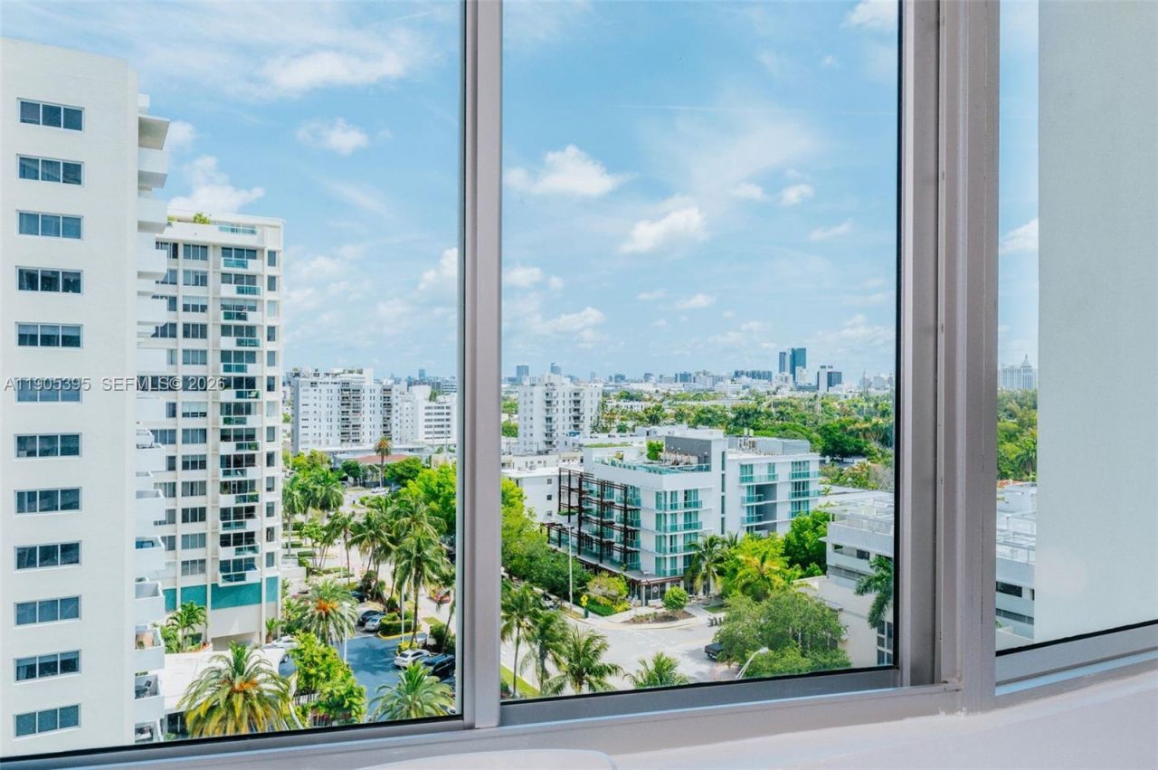 1100 West Ave, Unit 1004, Miami Beach, FL 33139 Photo
