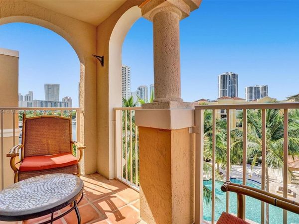 19877 E Country Club Dr, Unit 3607, Aventura, FL 33180