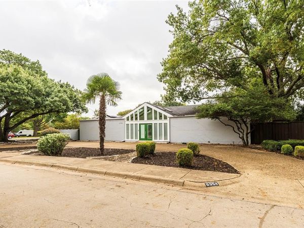 6954 Leameadow Drive, Dallas, TX 75248