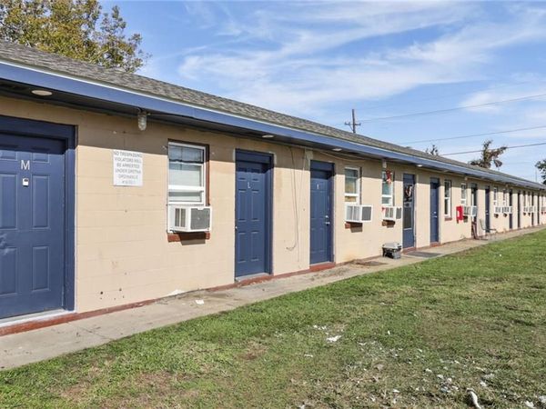 617 COOK Street, Unit O, Gretna, LA 70053