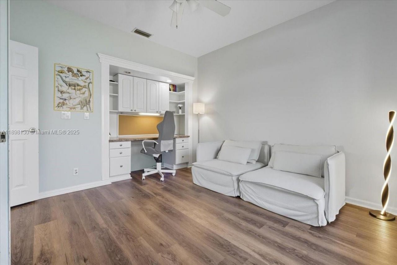 347 Fairmont Rd, Weston, FL 33326 Photo