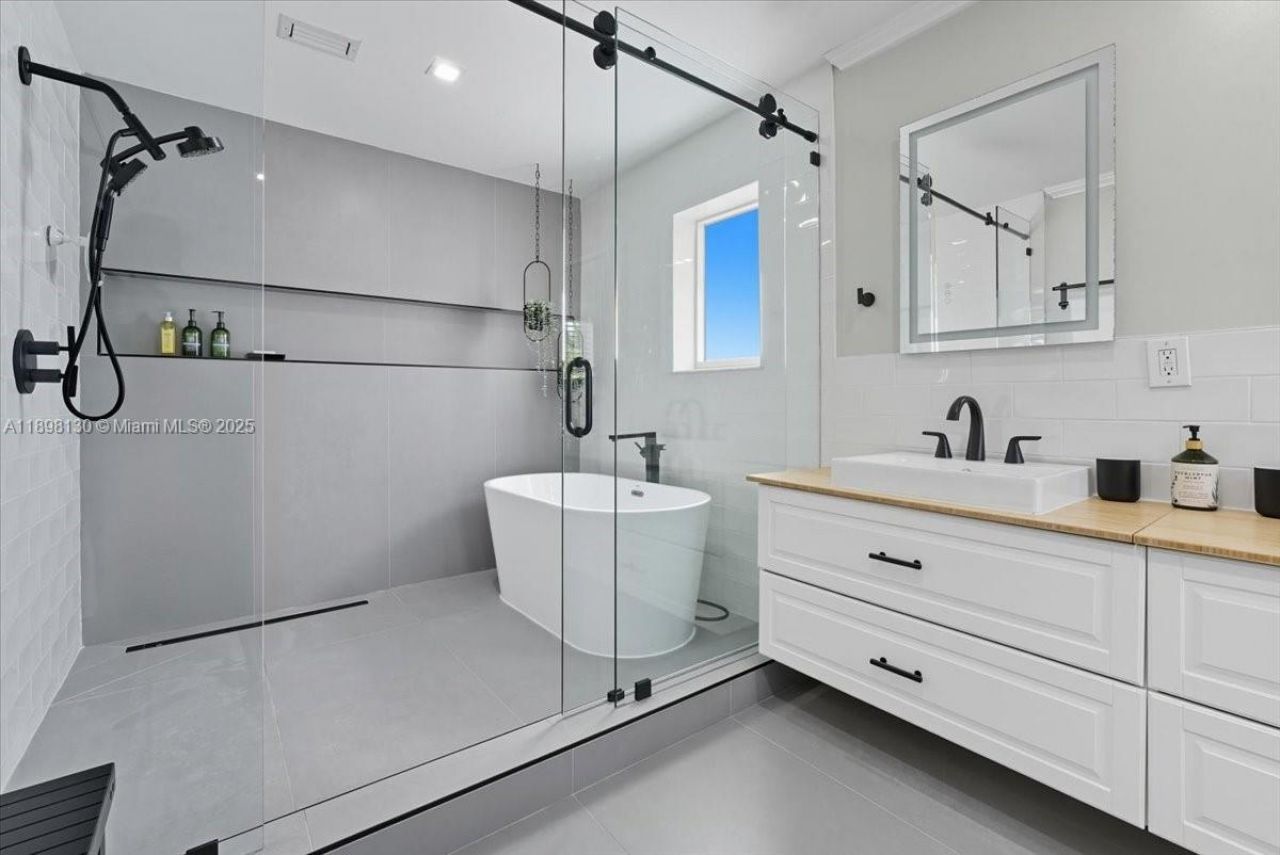 347 Fairmont Rd, Weston, FL 33326 Photo