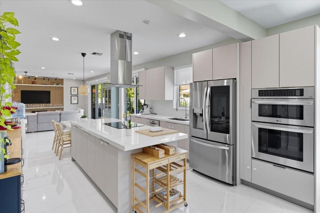 347 Fairmont Rd, Weston, FL 33326 Photo