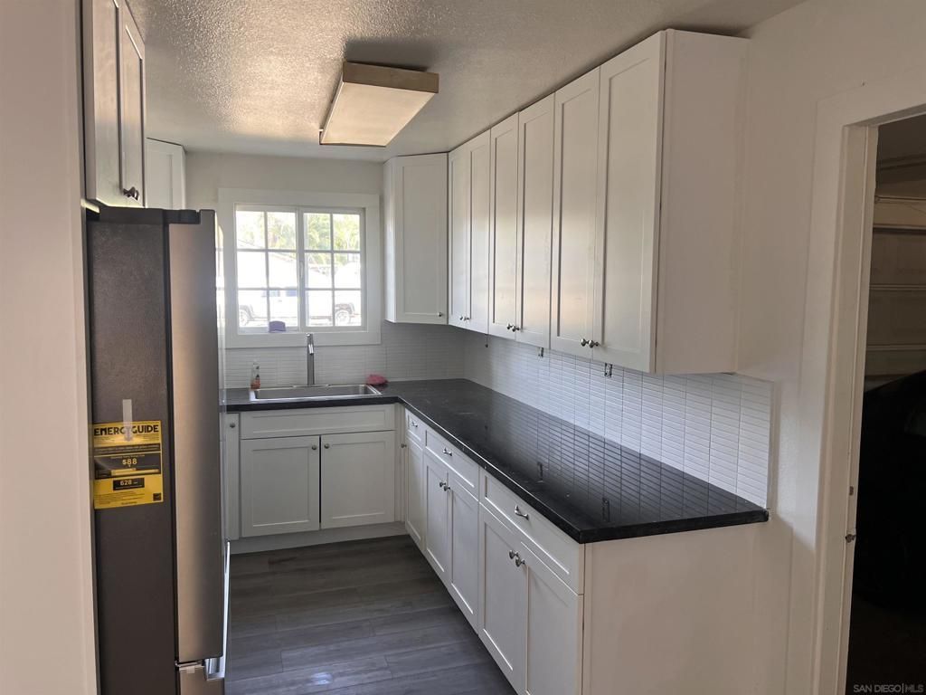 753 Elkelton, San Diego, CA 91977 Main Photo