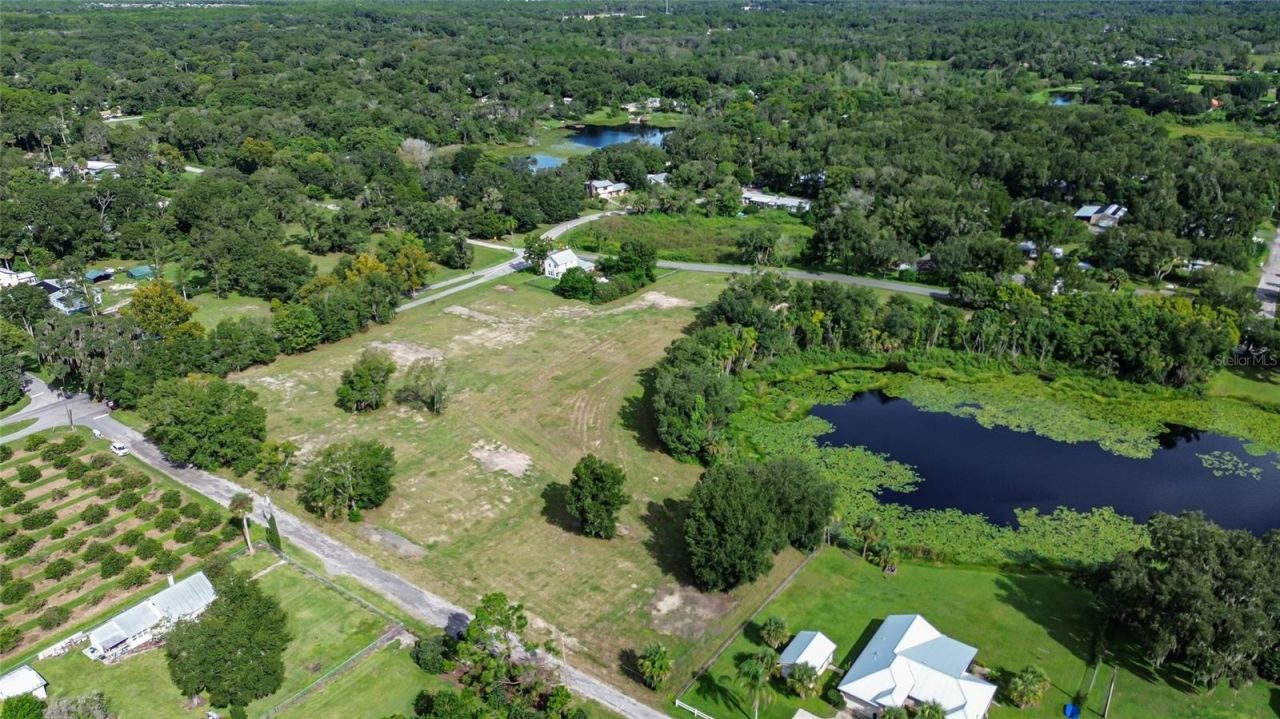 467 N Lakeview Drive, Lake Helen, FL 32744 Photo