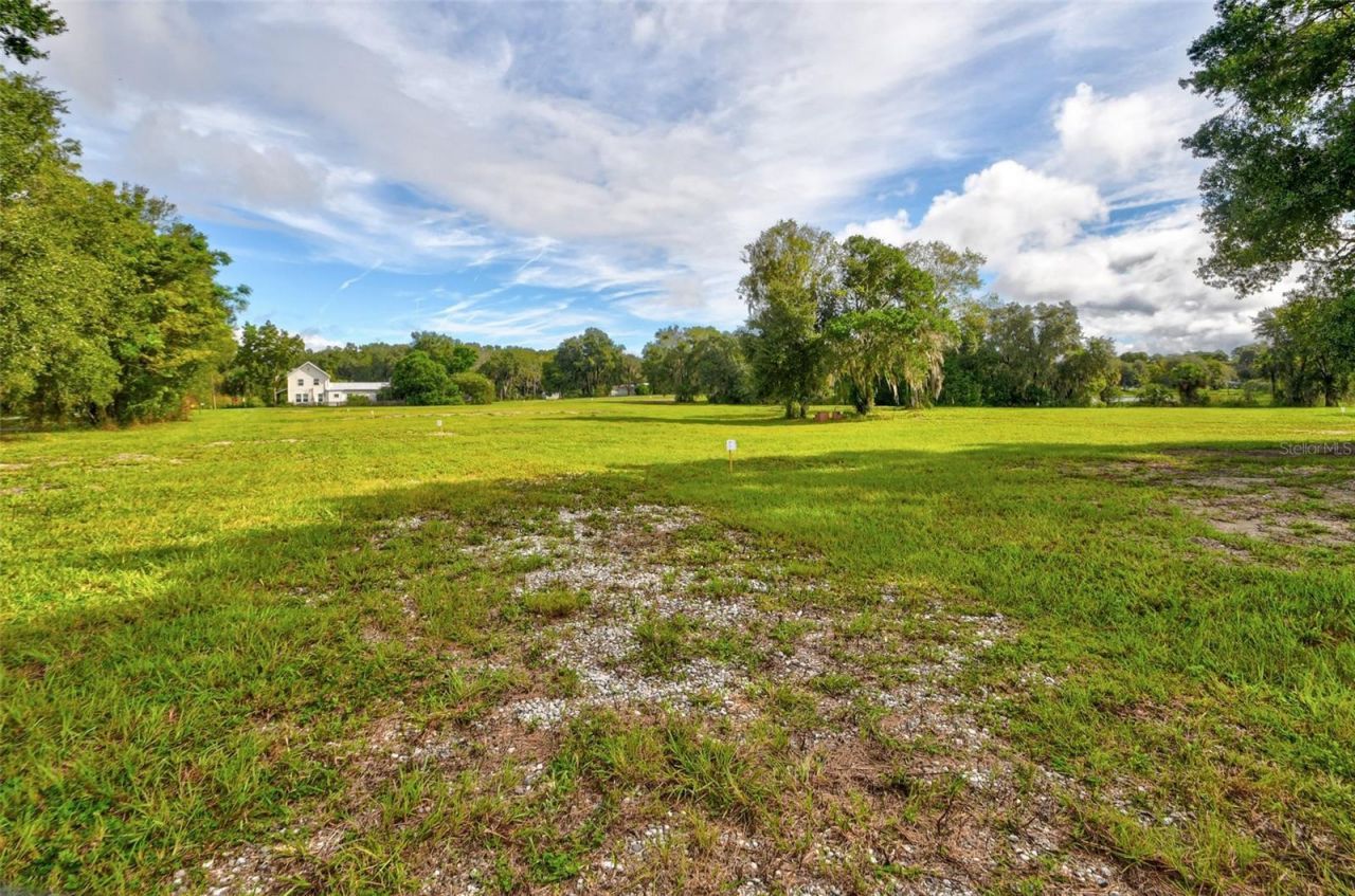 467 N Lakeview Drive, Lake Helen, FL 32744 Photo
