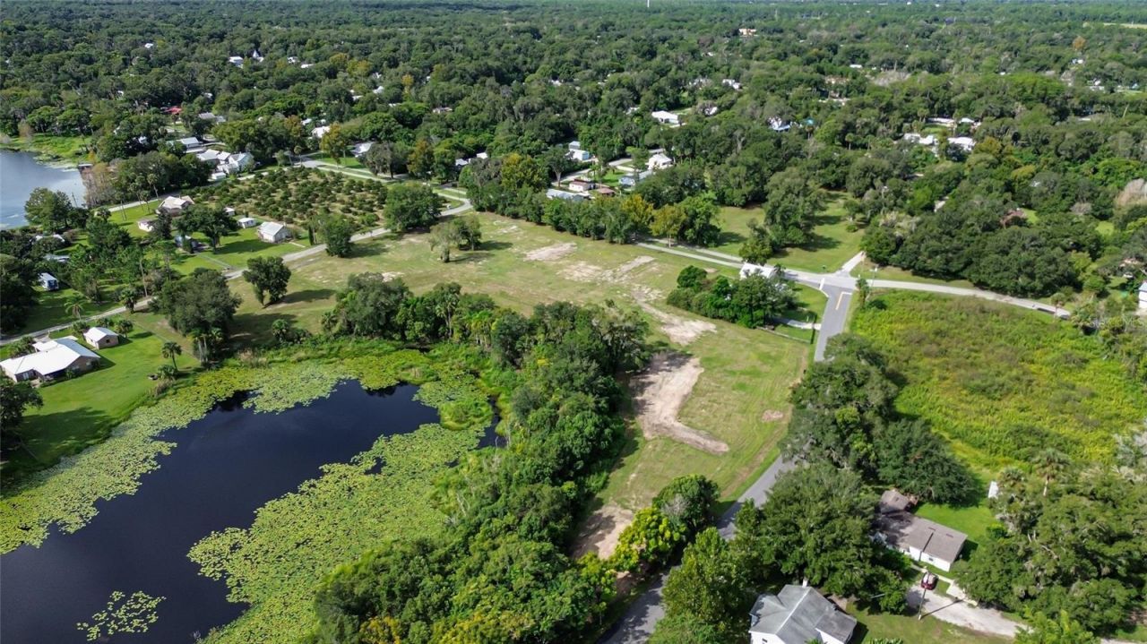 467 N Lakeview Drive, Lake Helen, FL 32744 Photo