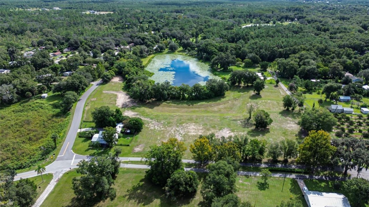 467 N Lakeview Drive, Lake Helen, FL 32744 Photo