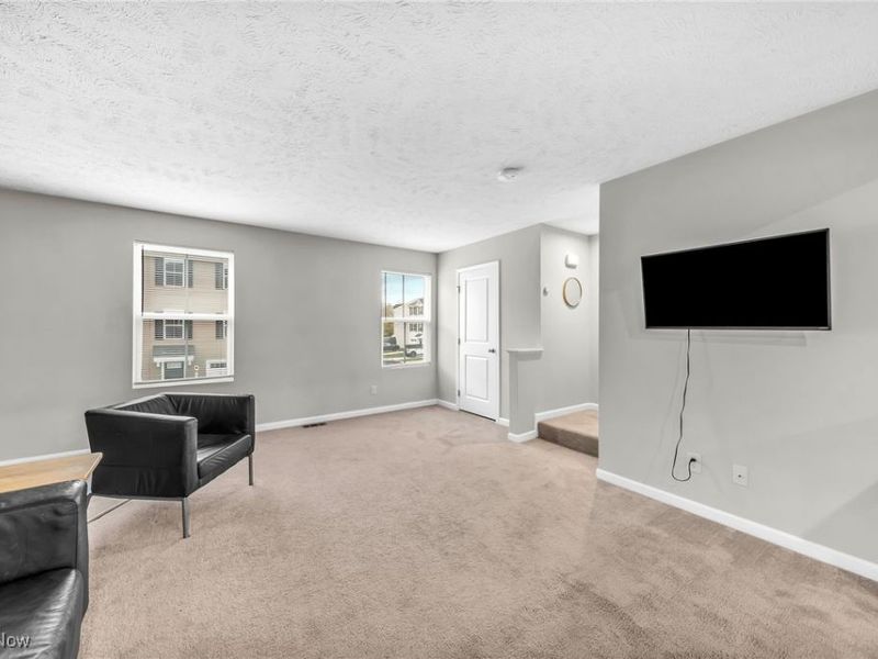 113 Palm Court, Painesville, OH 44077 Photo 5